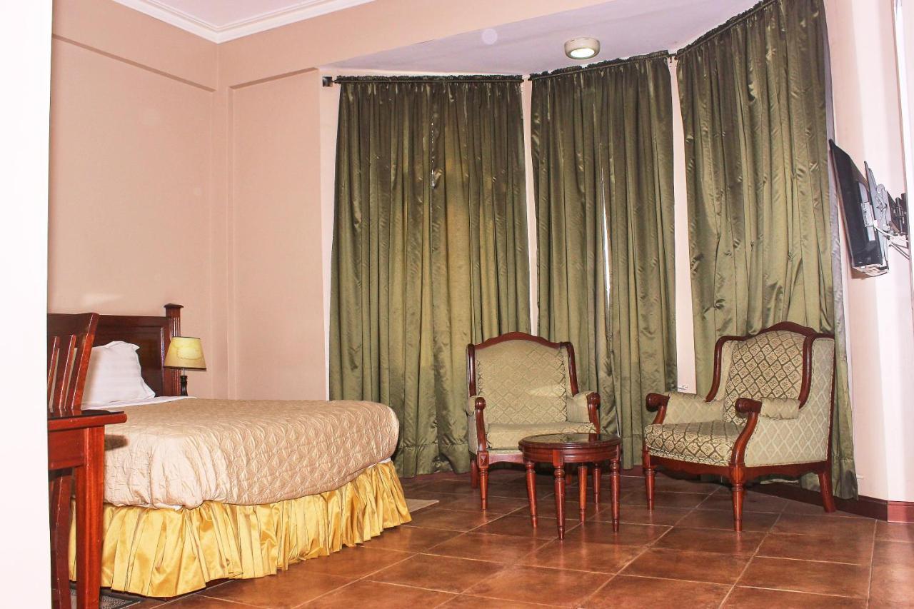 The Congress Hotel Accra Exterior photo