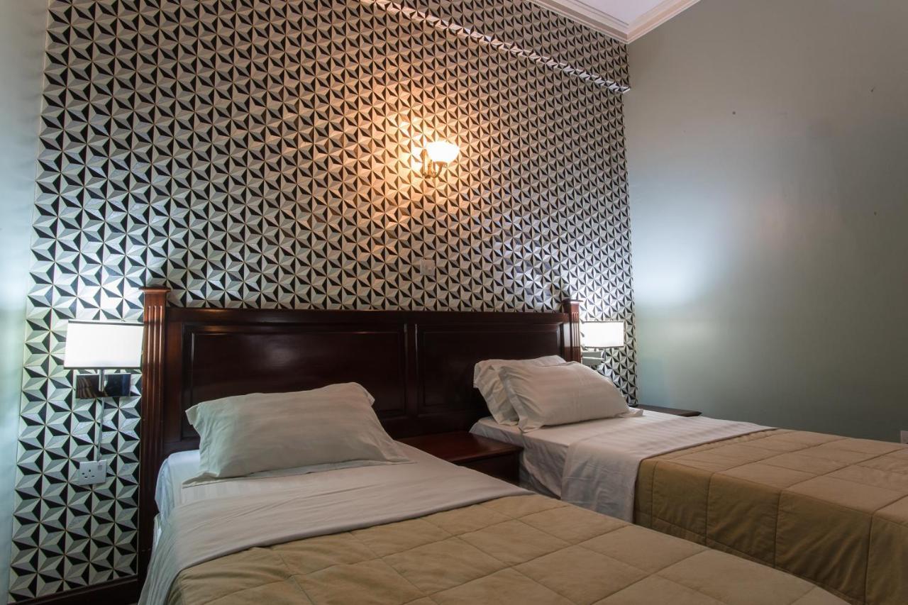 The Congress Hotel Accra Exterior photo